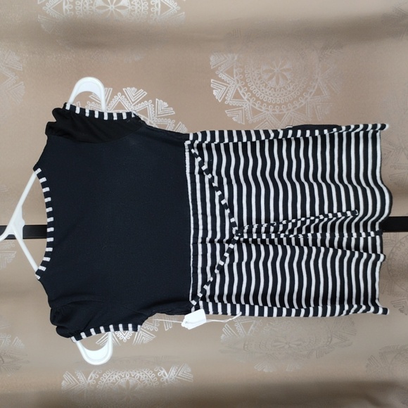 BRAND: One Step Up  - SIZE: S(7/8) - Picture 5 of 6